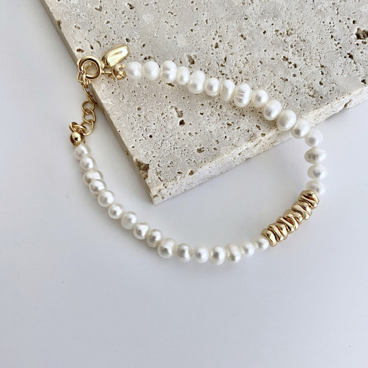 18k Gold-Plated Vintage Gold Pearl Bracelet - EVERLIA STUDIO